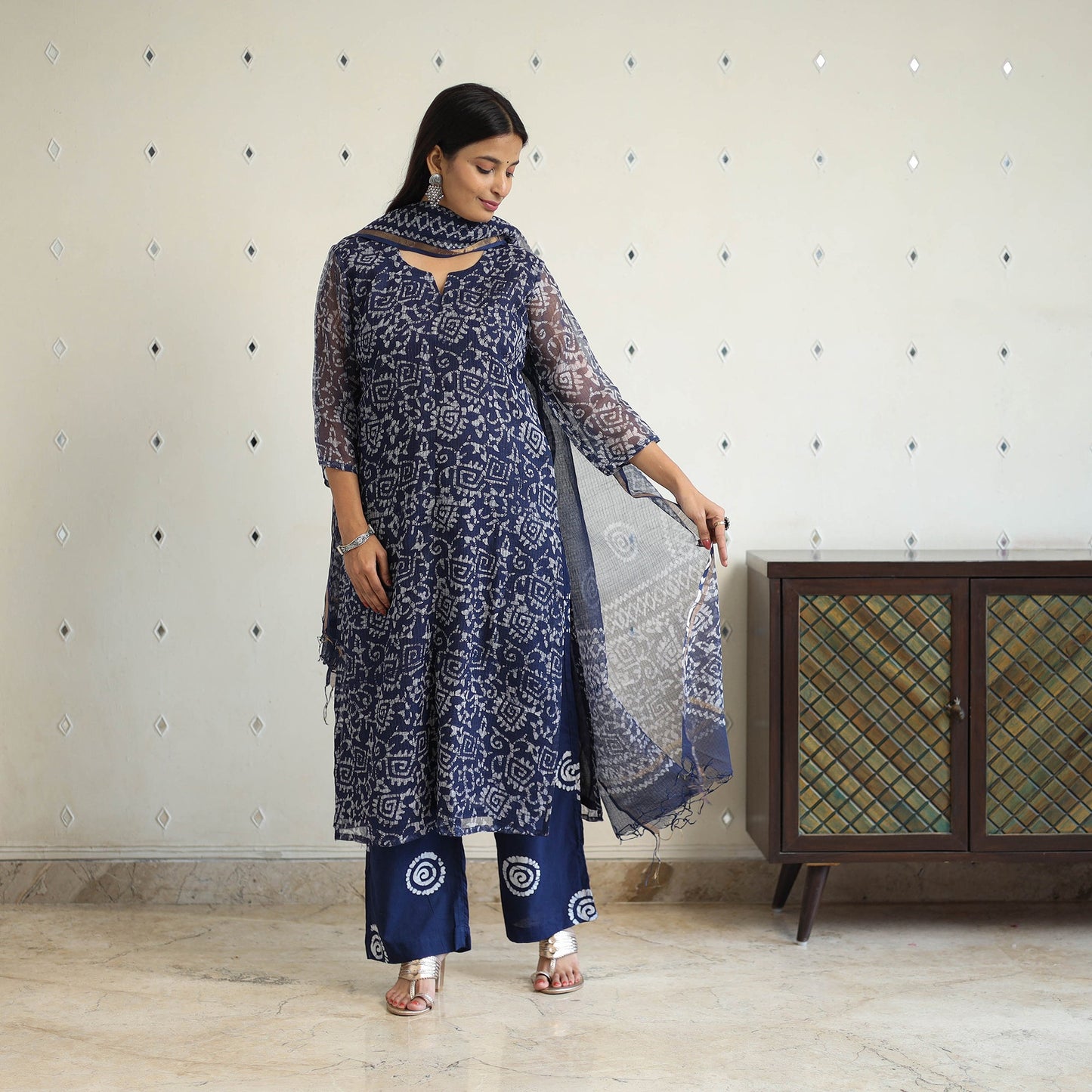 Blue Kota Doria Cotton Hand Batik Print Kurta Set (Set of 3)