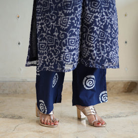 Blue Kota Doria Cotton Hand Batik Print Kurta Set (Set of 3)