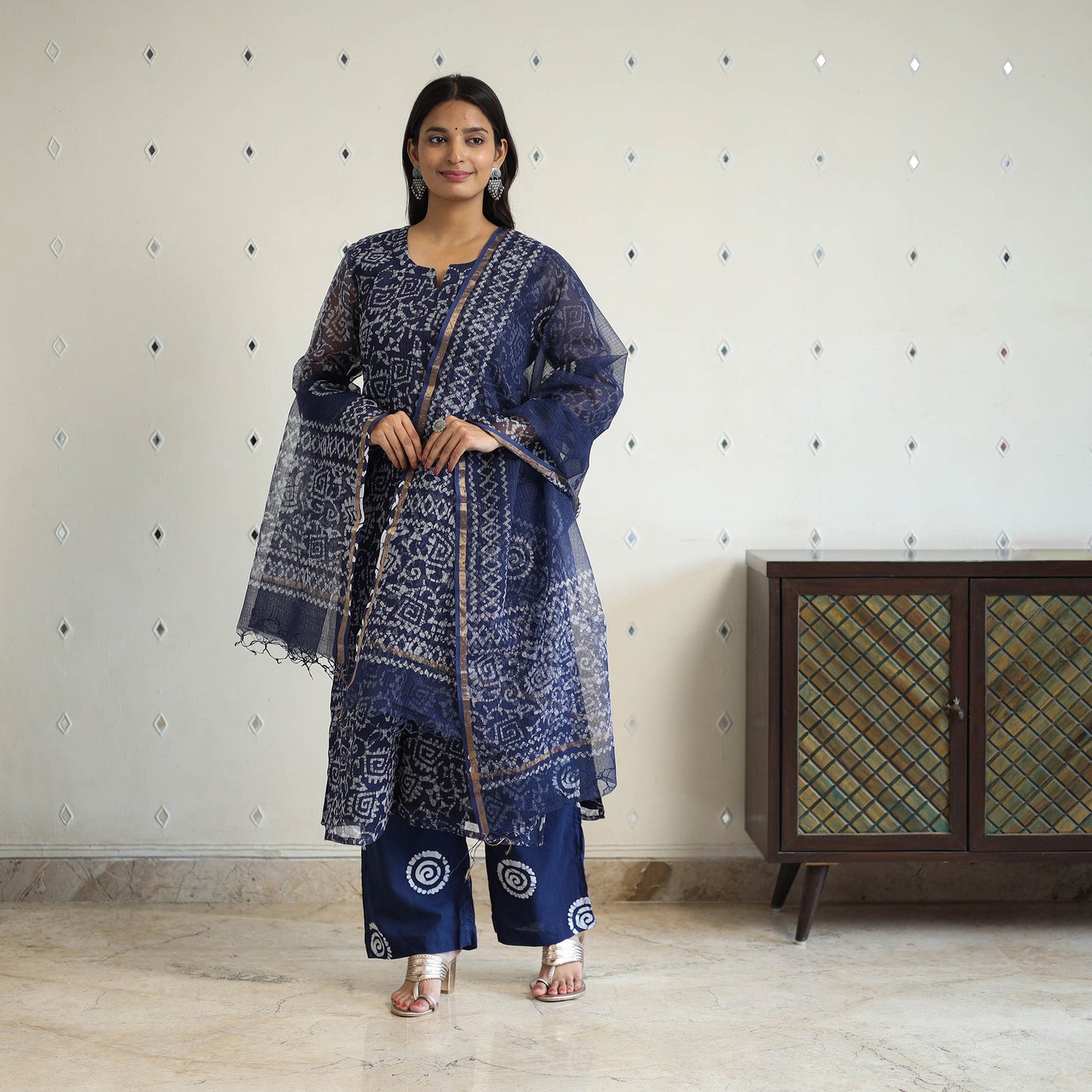 Blue Kota Doria Cotton Hand Batik Print Kurta Set (Set of 3)