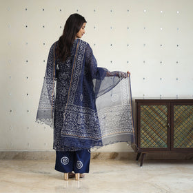 Blue Kota Doria Cotton Hand Batik Print Kurta Set (Set of 3)