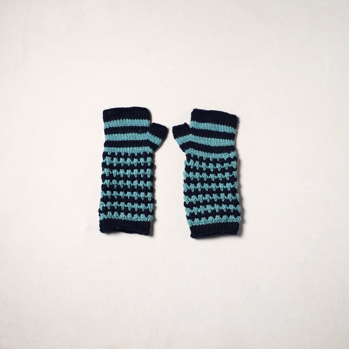 Blue - kullu karishma hand knitted merino wool gloves