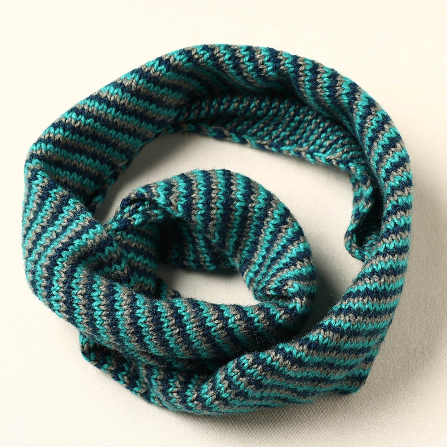  Kumaun Hand Knitted Woolen Neck Warmer 