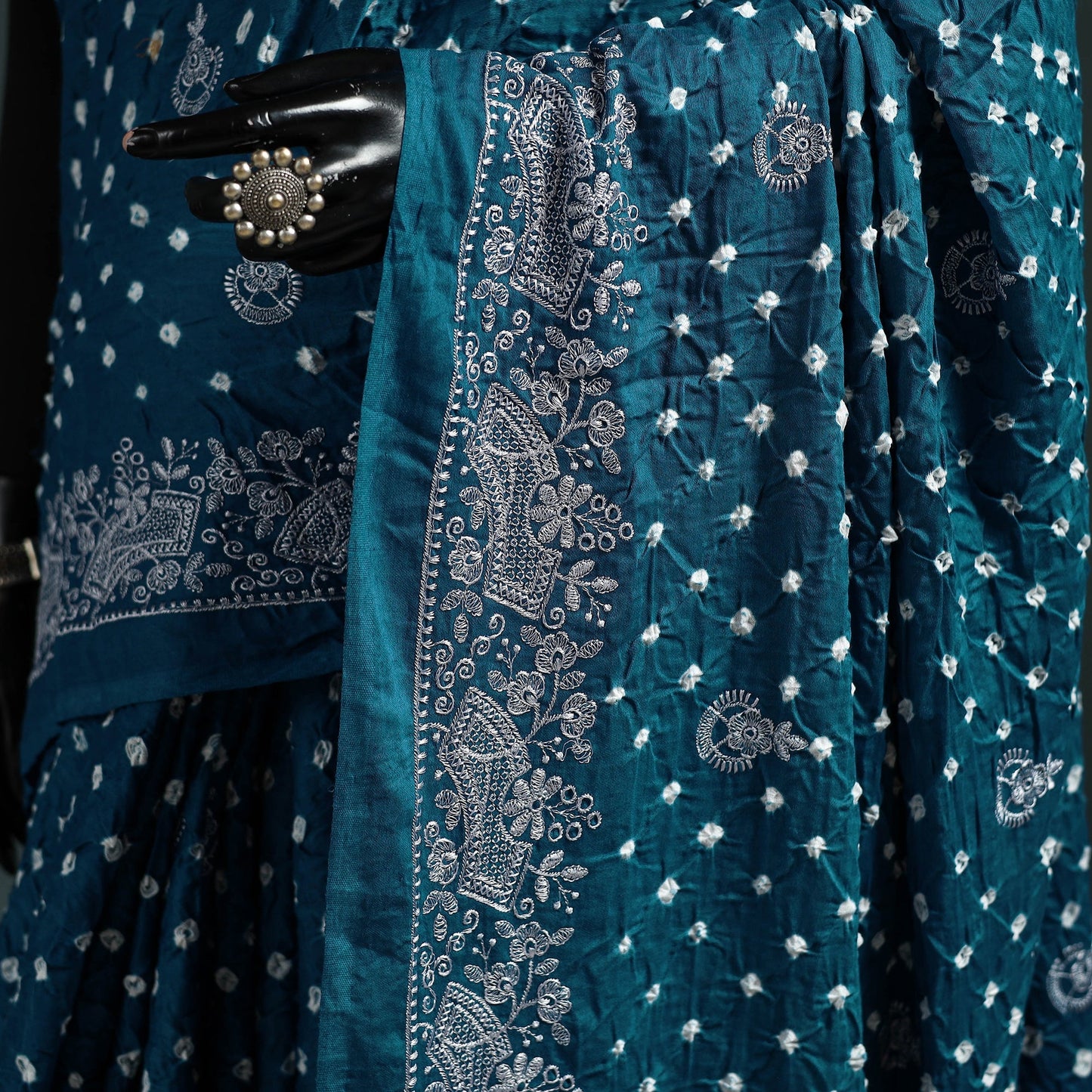 Kutch bandhani tie-dye cotton saree 27 - handcrafted