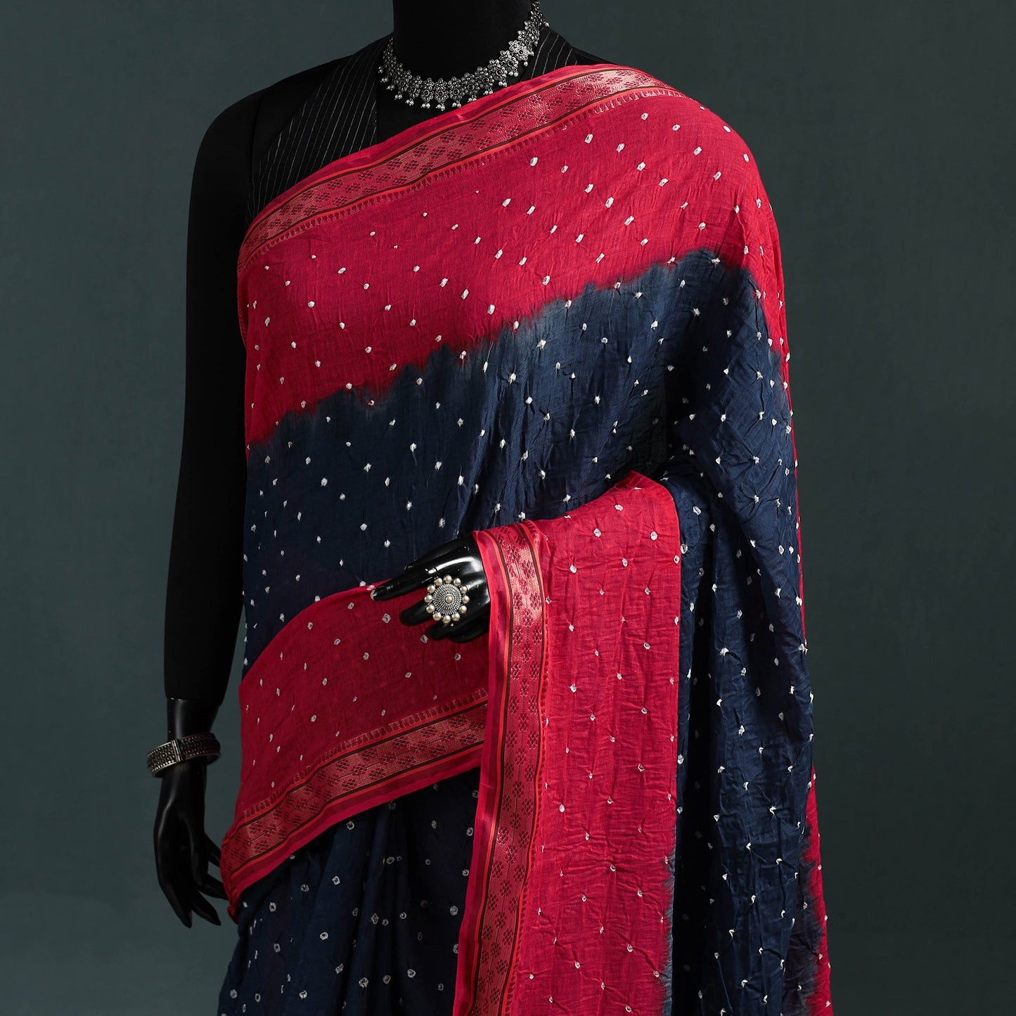 Kutch bandhani tie-dye cotton saree with blouse piece 02