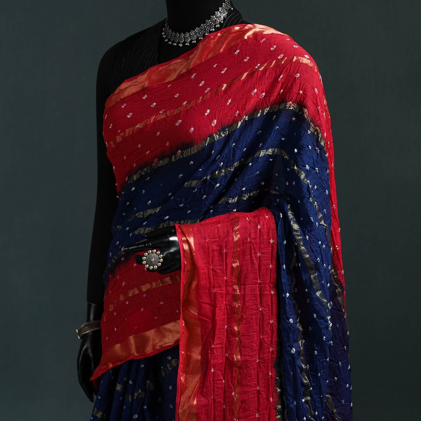 Kutch bandhani tie-dye cotton saree with blouse piece 13