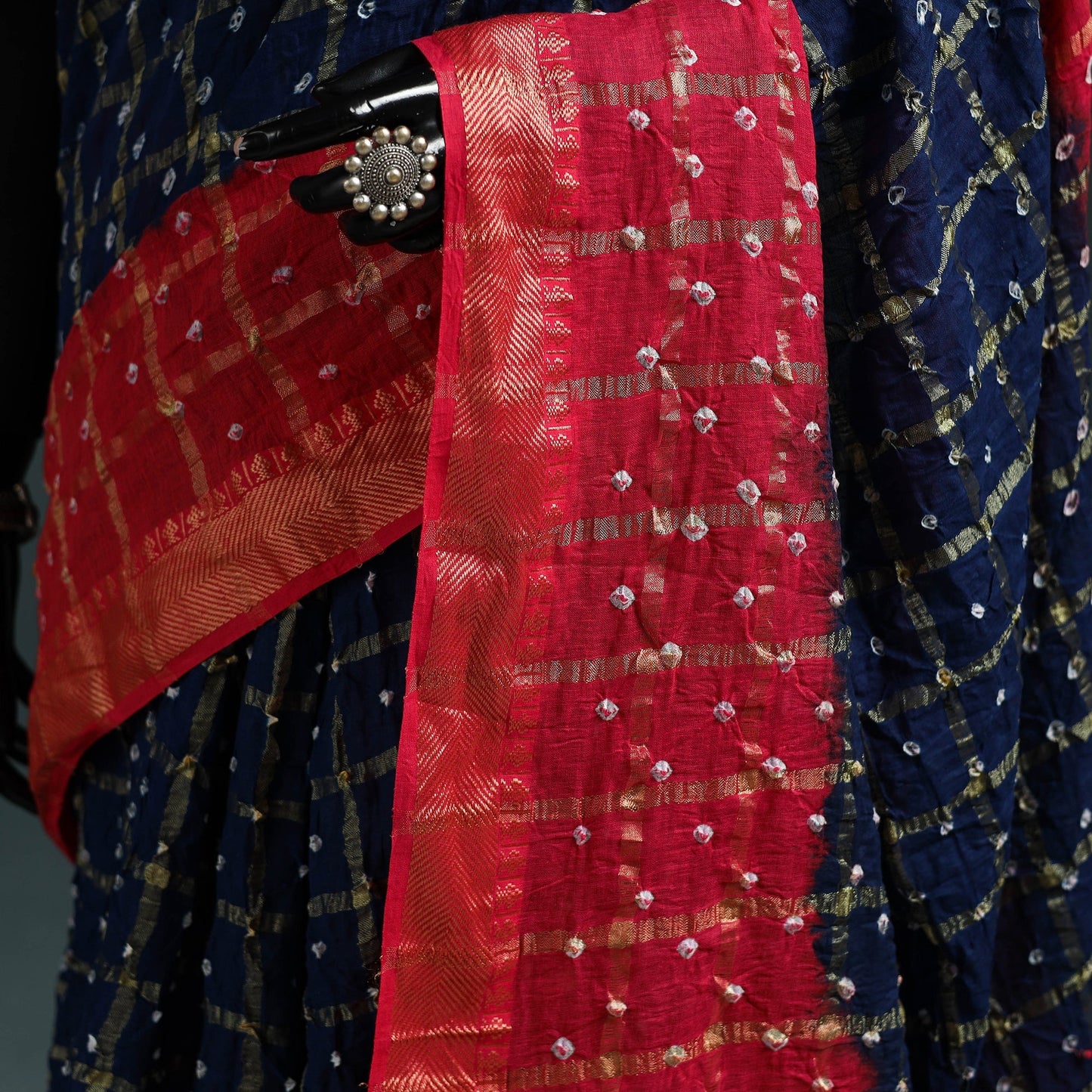 Kutch bandhani tie-dye cotton saree with blouse piece 20