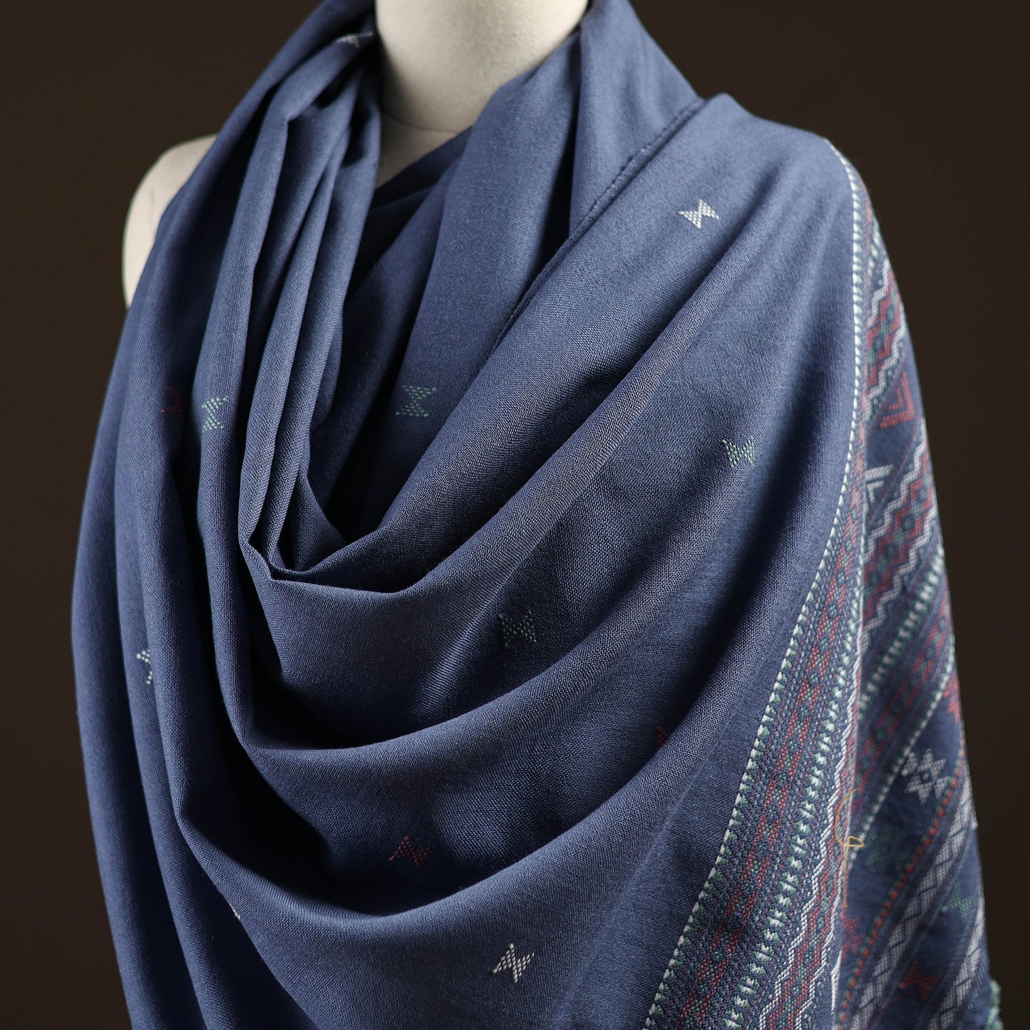 Kutch bhujodi handwoven merino wool dhabla shawl 19