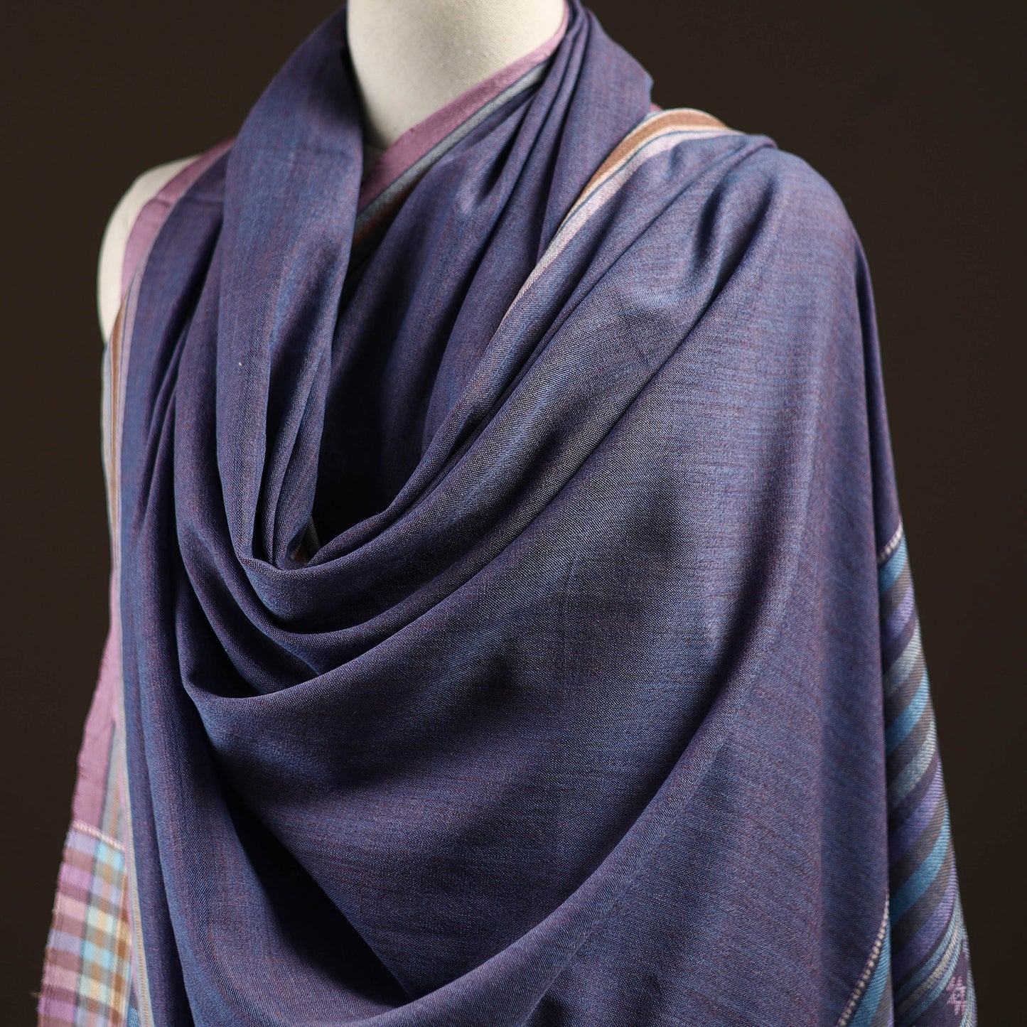 Kutch bhujodi handwoven merino wool shawl 35 - handcrafted