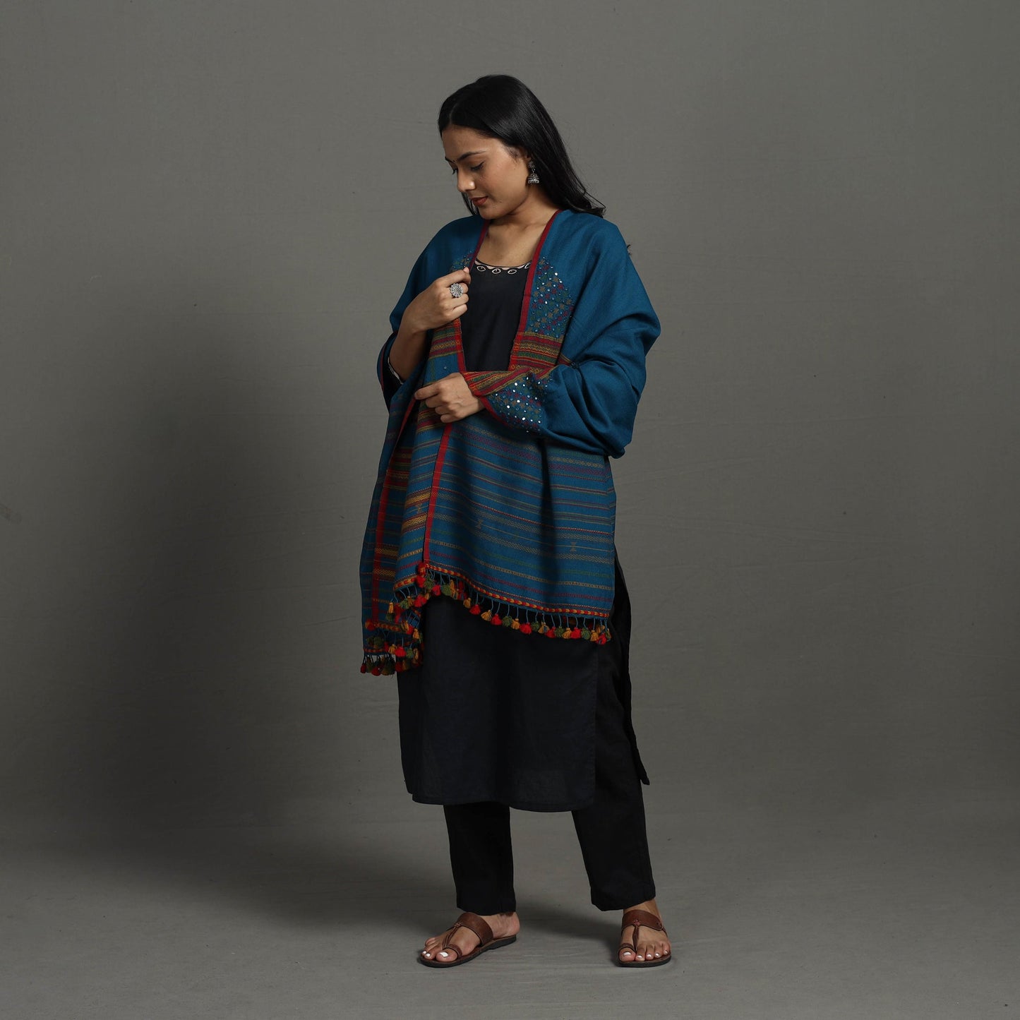 Blue Kutch Bhujodi Weaving Mirror Work Handloom Woolen Shawl