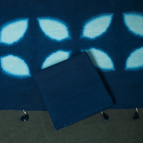 Kutch hand embroidered mirror work clamp dyed cotton