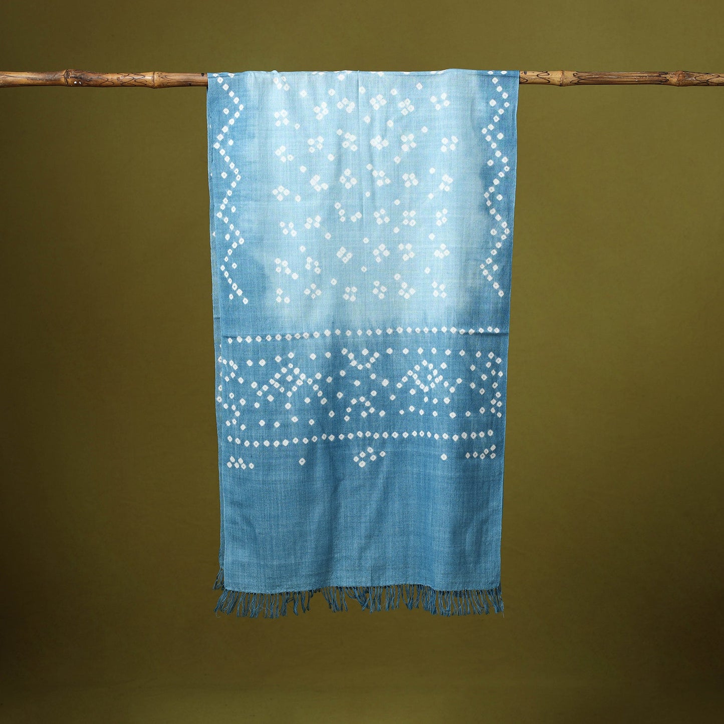 Kutch handwoven bagida merino wool tie-dye bandhani stole