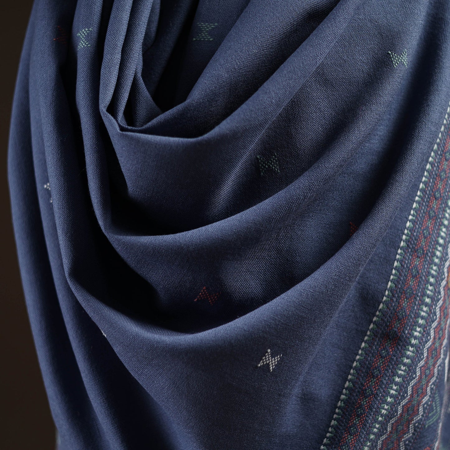 Kutch bhujodi handwoven merino wool dhabla shawl 19