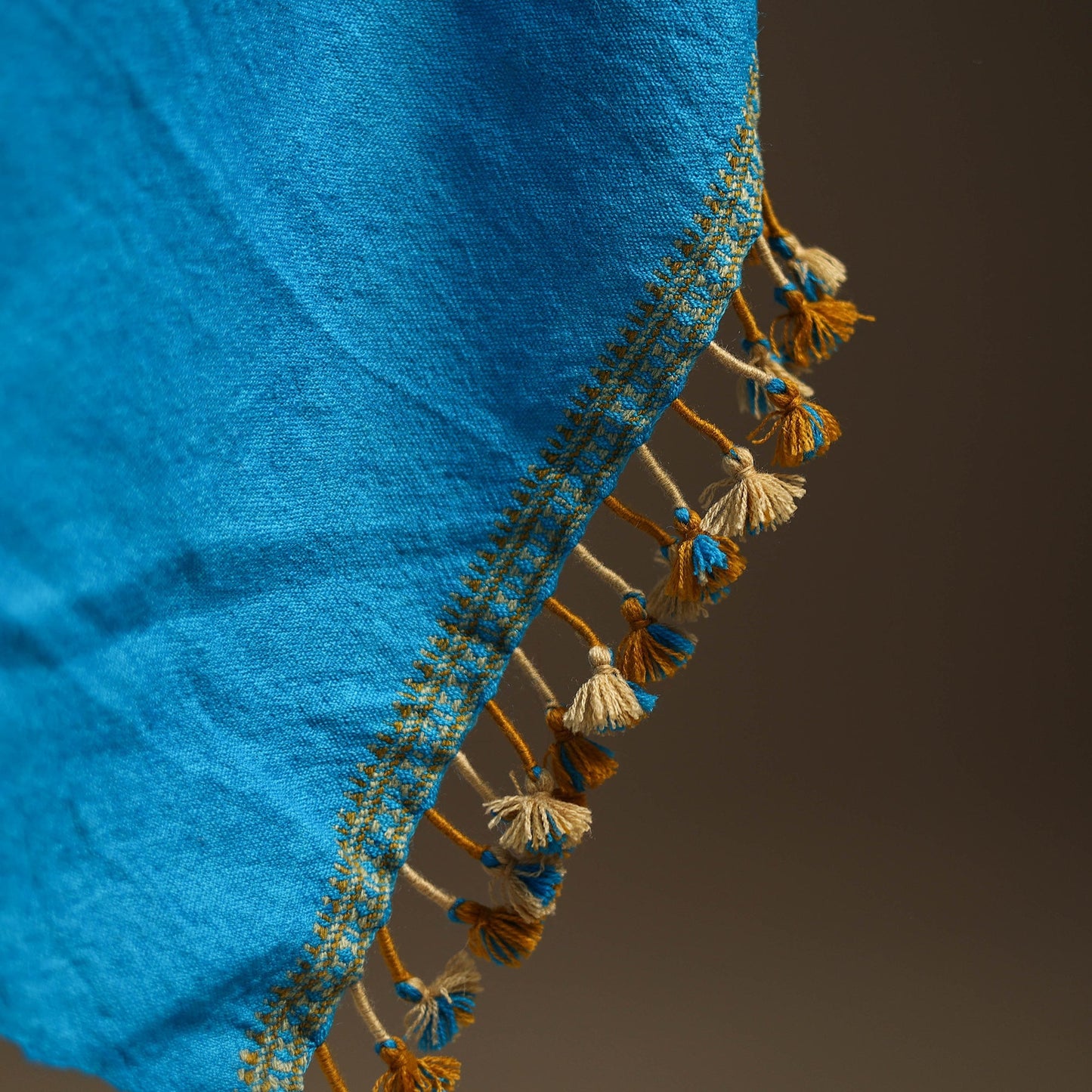 Kutch handwoven merino wool shawl 11 - handcrafted