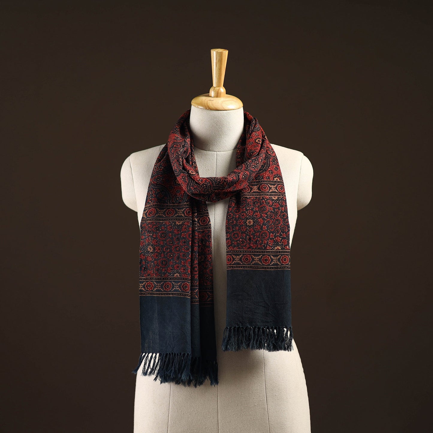 Kutch handwoven merino wool stole 04 - handcrafted