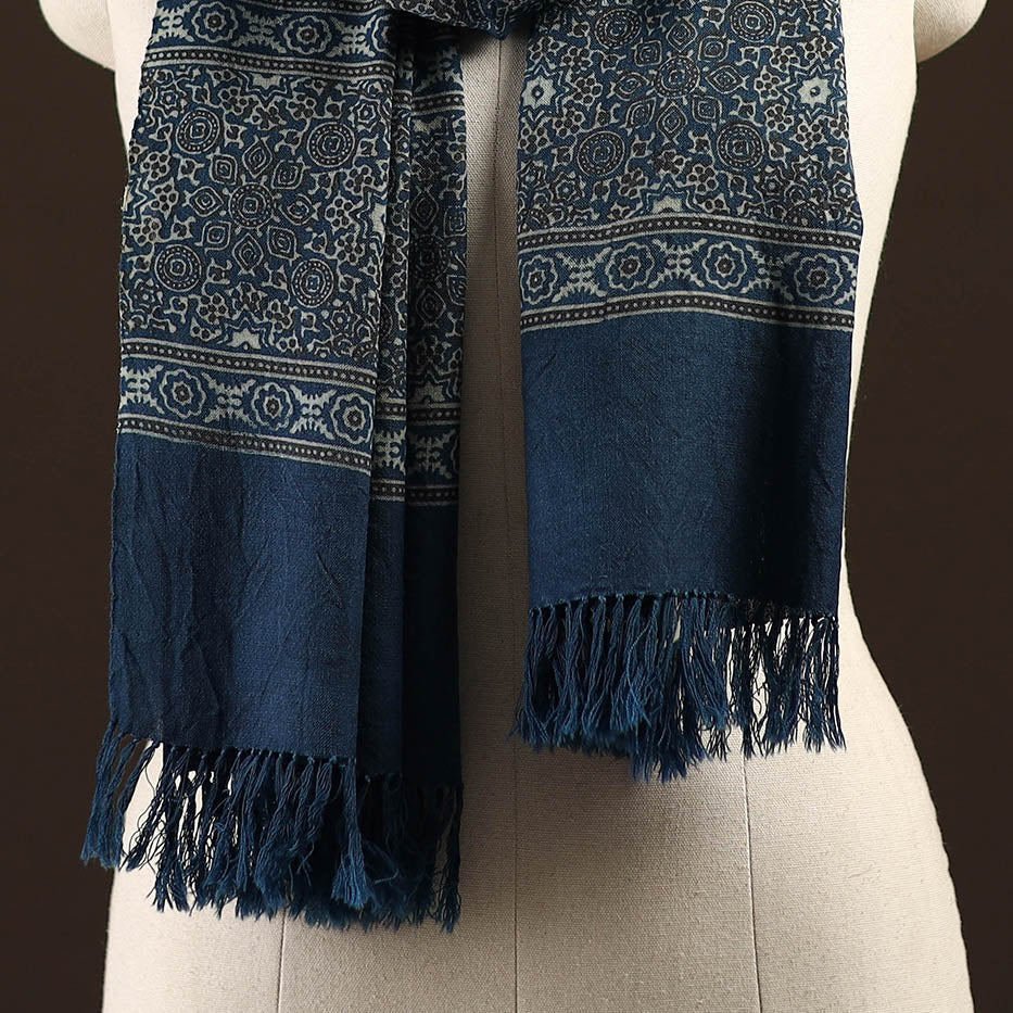 Kutch handwoven merino wool stole 11 - handcrafted
