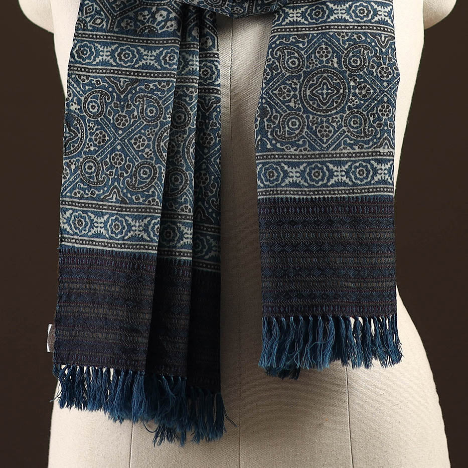 Kutch handwoven merino wool stole 14 - handcrafted