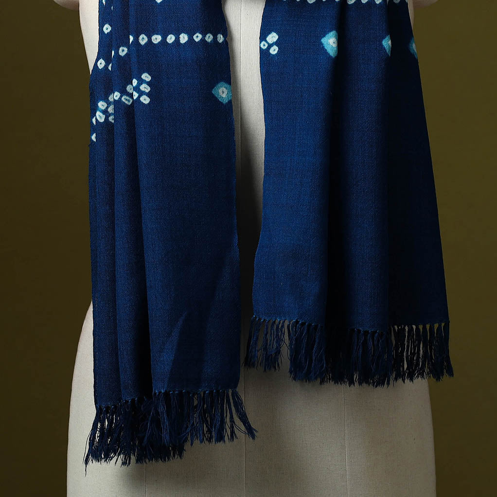 Kutch handwoven merino wool tie-dye bandhani stole 03