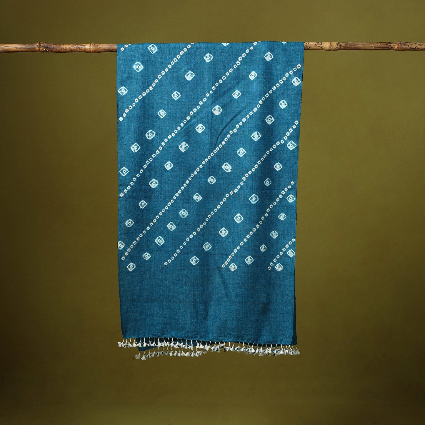 Kutch handwoven merino wool tie-dye bandhani stole 39