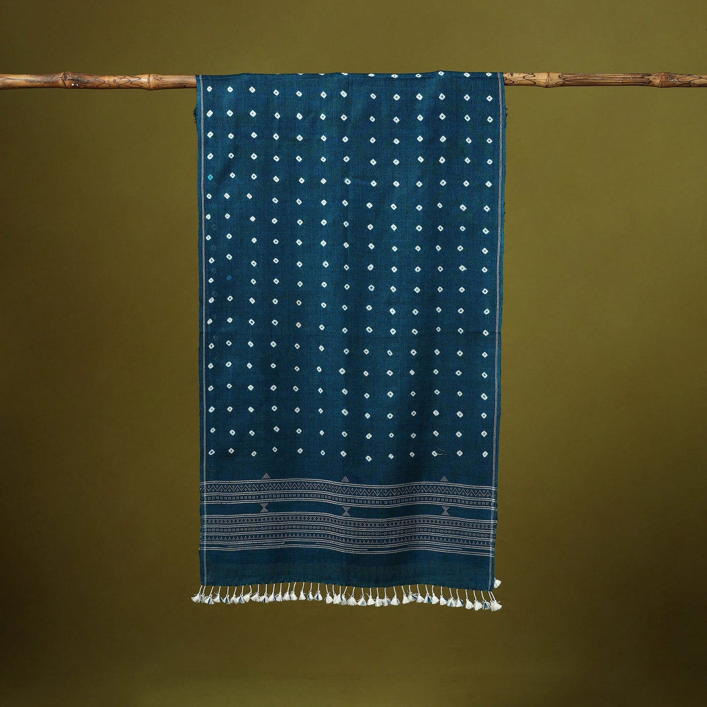 Kutch handwoven merino wool tie-dye bandhani stole 44