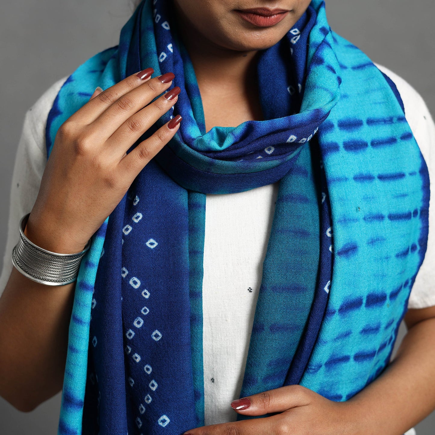 Blue - kutch handwoven woolen shibori & bandhani stole 32