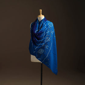 Kutch mirror work handwoven bandhani bagida woolen shawl 03