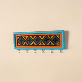 Kutch mud mirror work lippan art key holder (4 x 12 in) 06