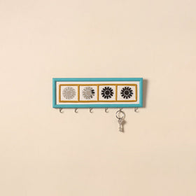 Kutch mud mirror work lippan art key holder (4 x 12 in) 09