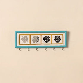 Kutch mud mirror work lippan art key holder (4 x 12 in) 09