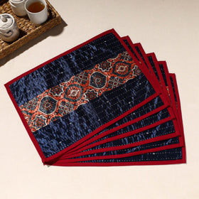  Blue Tagai Embroidery Table Mats