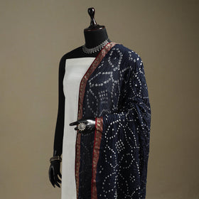 Kutch tie-dye cotton bandhani dupatta with border 59