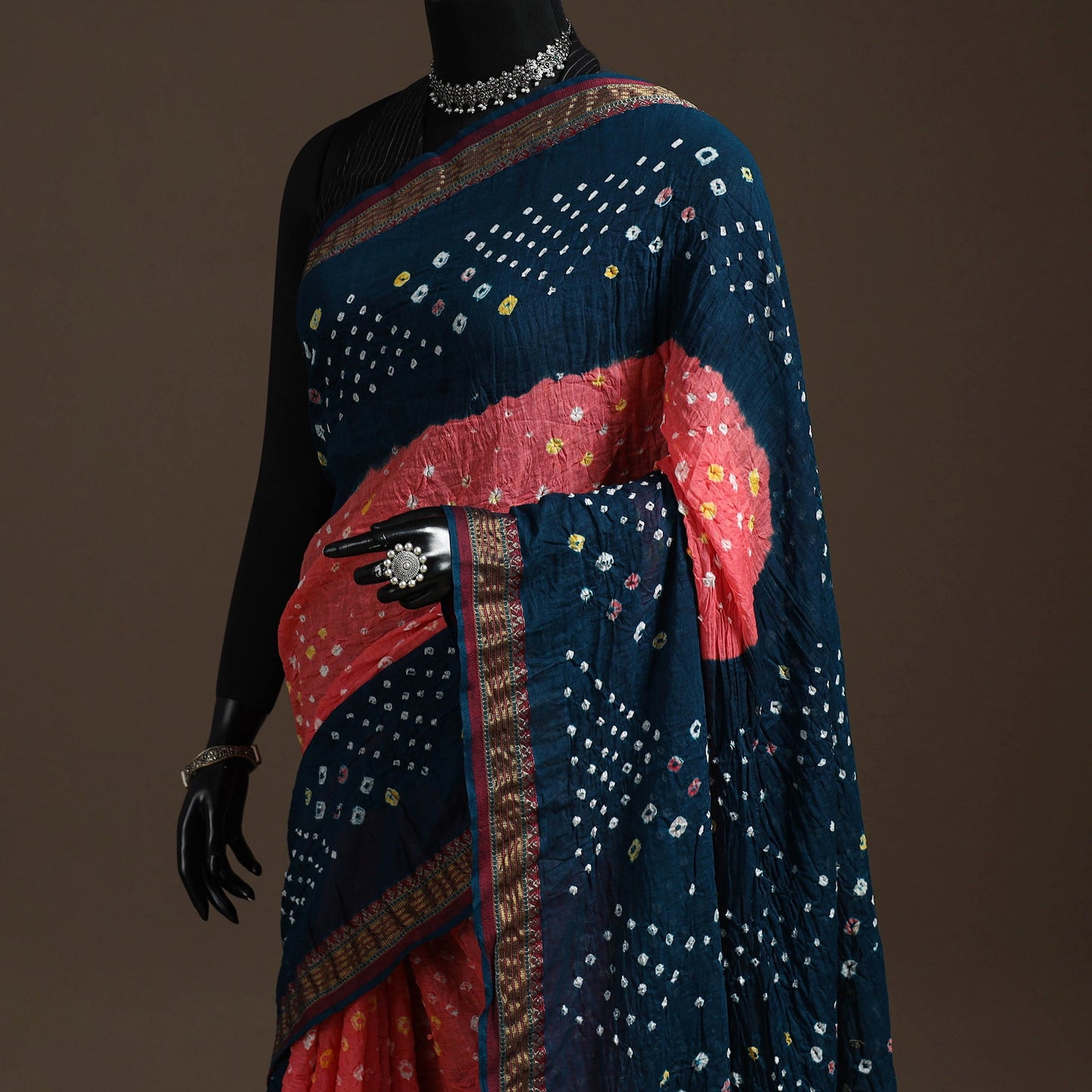 Kutch tie-dye cotton bandhani saree with blouse piece 05