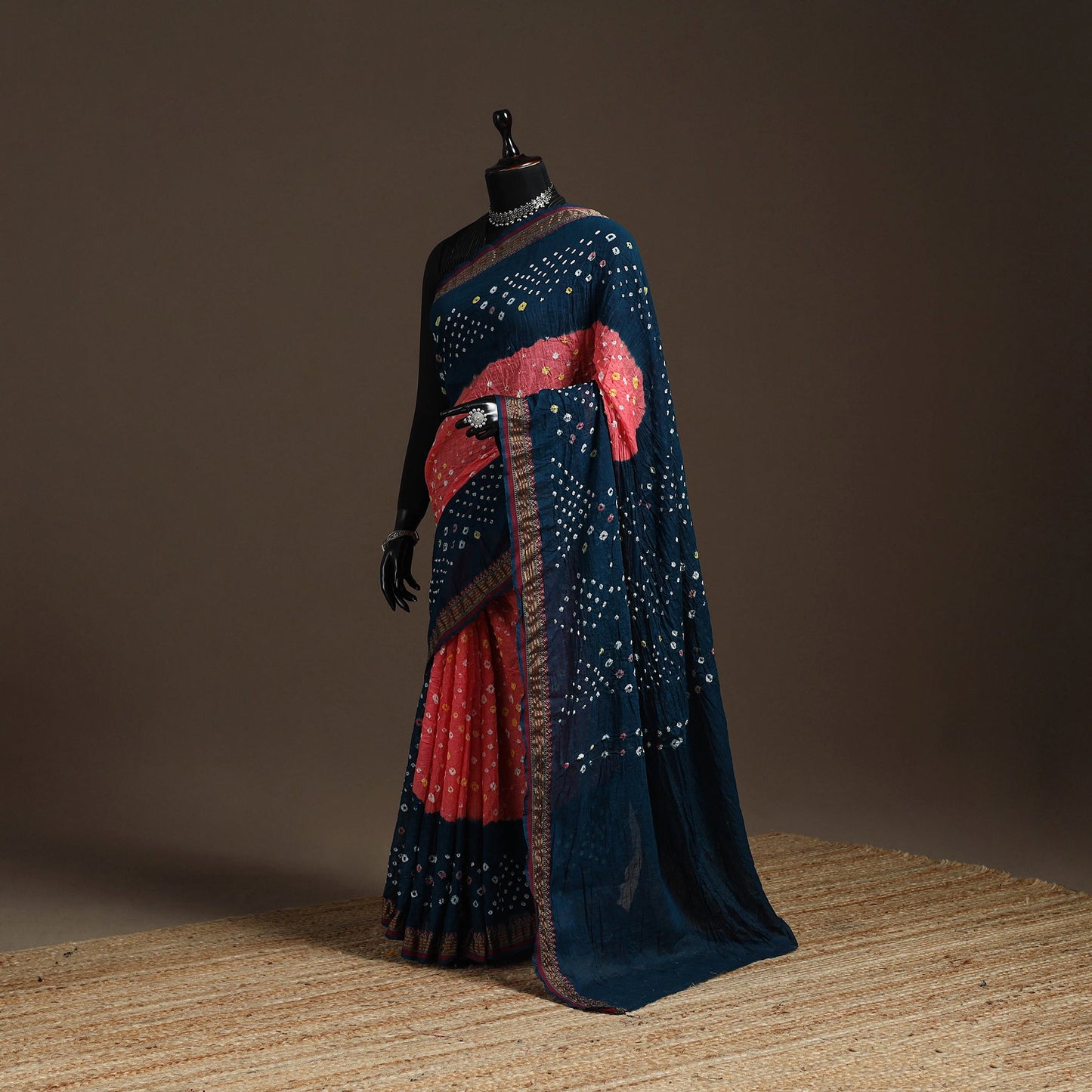 Kutch tie-dye cotton bandhani saree with blouse piece 05