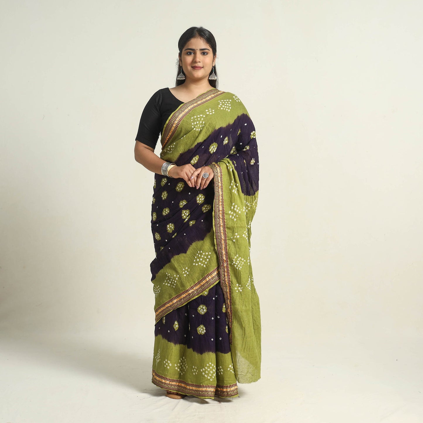 Shop Kutch Tie-Dye Bandhani Saree Online at iTokri.com