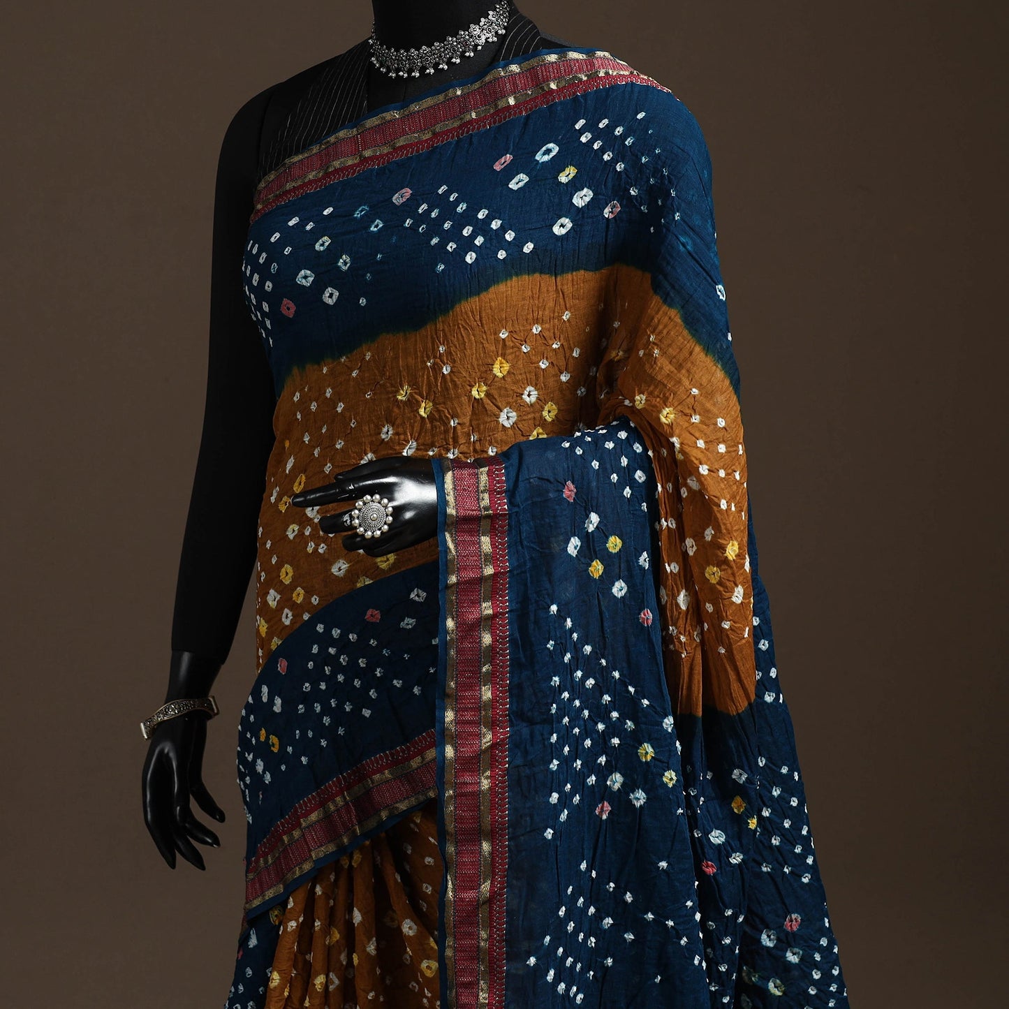 Kutch tie-dye cotton bandhani saree with blouse piece 13