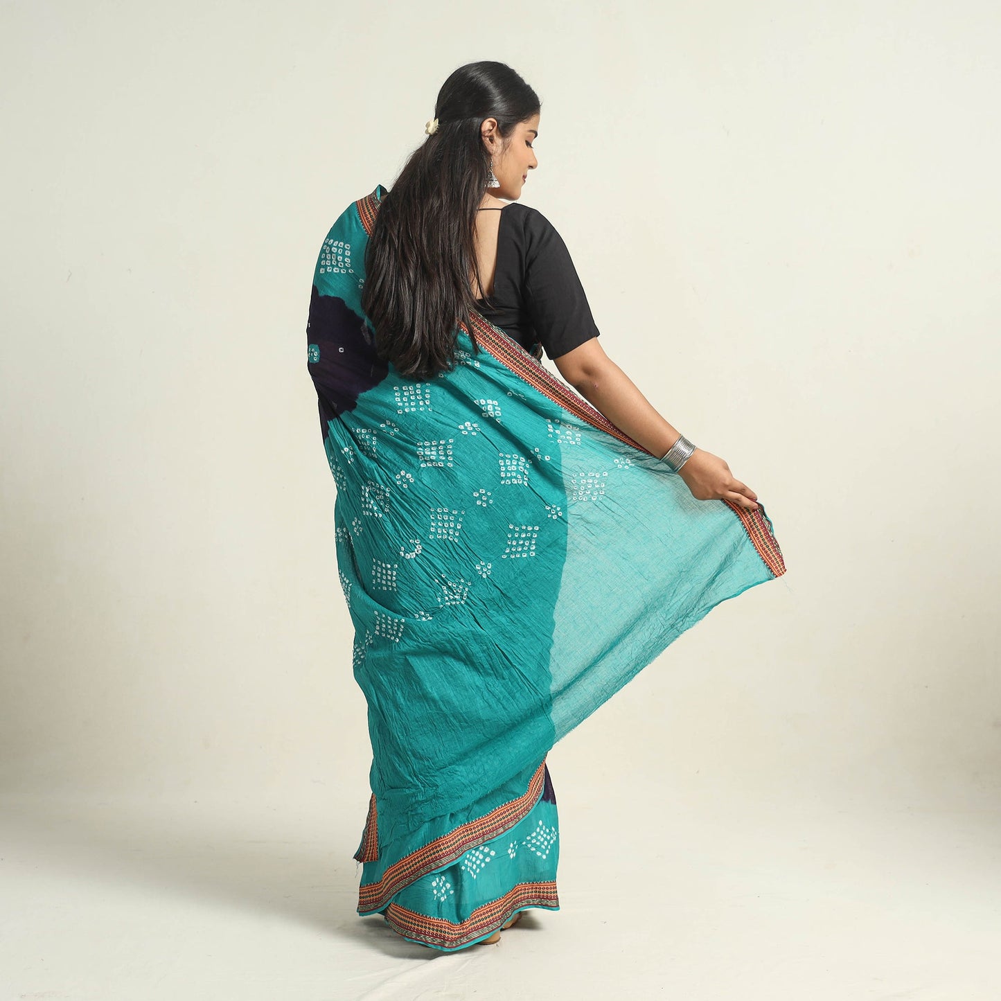  Kutch Tie-Dye Bandhani Saree 