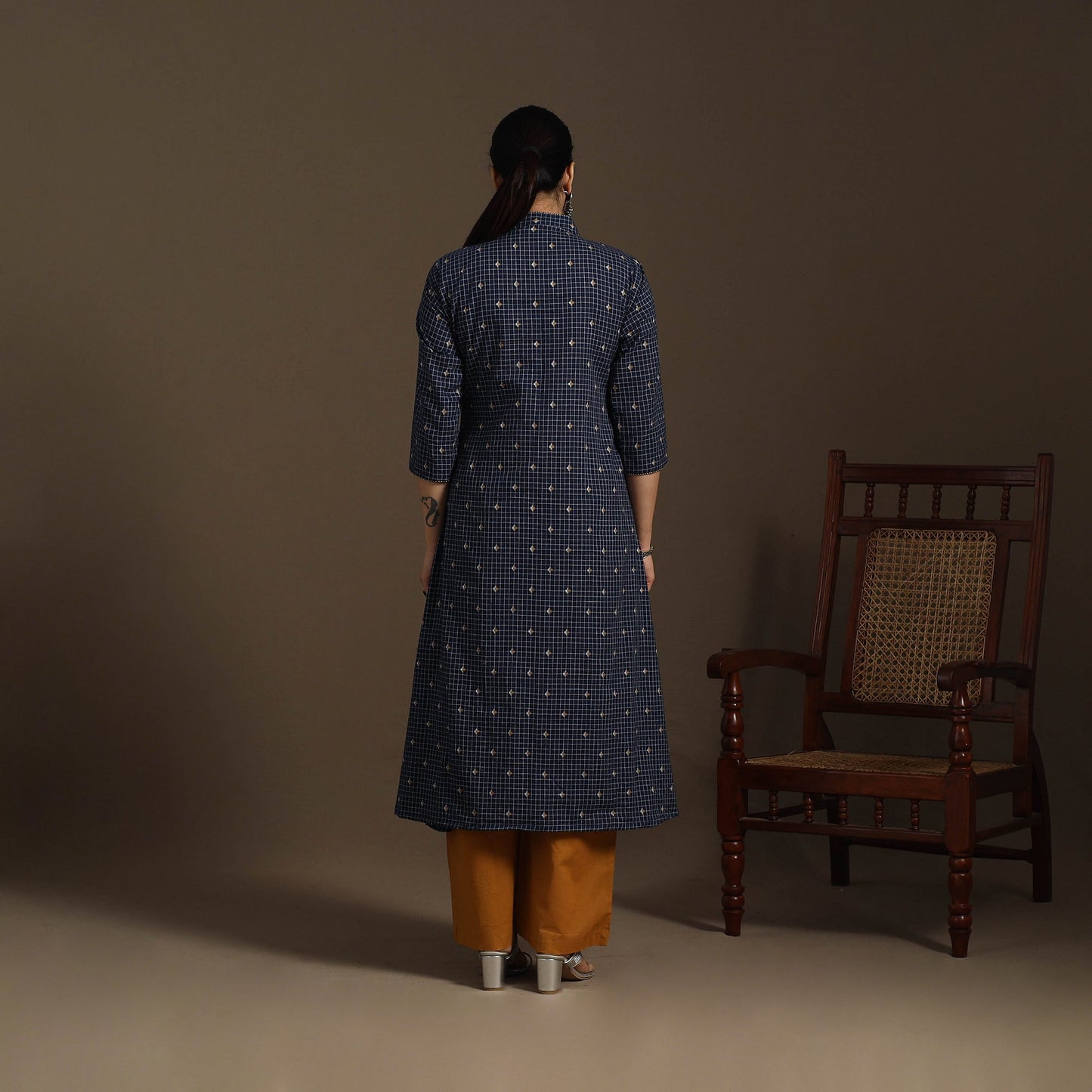 A-line cotton hand embroidered jacquard kurta for women 02