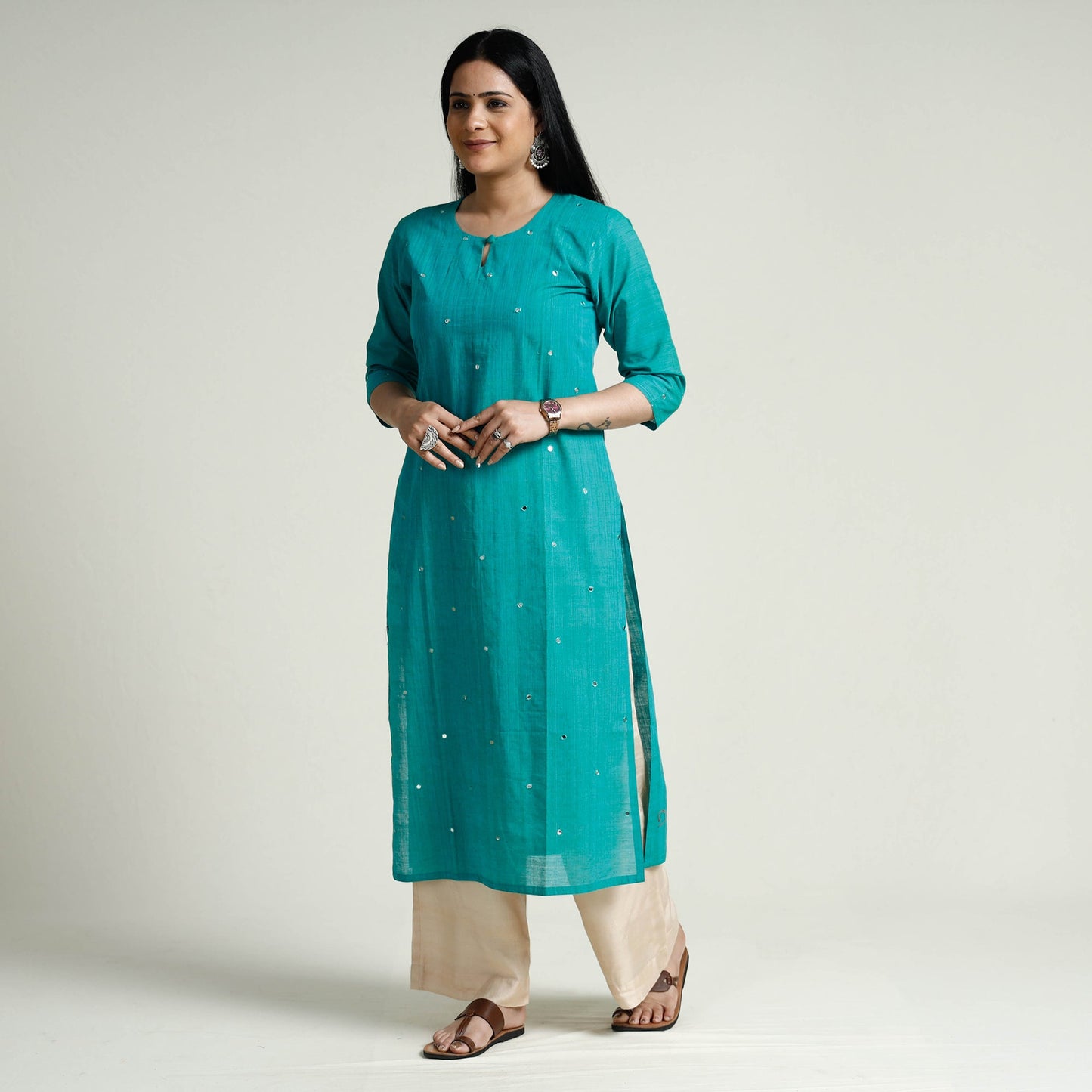 Buy iTokri Casuals - Mangalgiri Pure Handloom Cotton Embroidered Long Kurta Online at iTokri.com