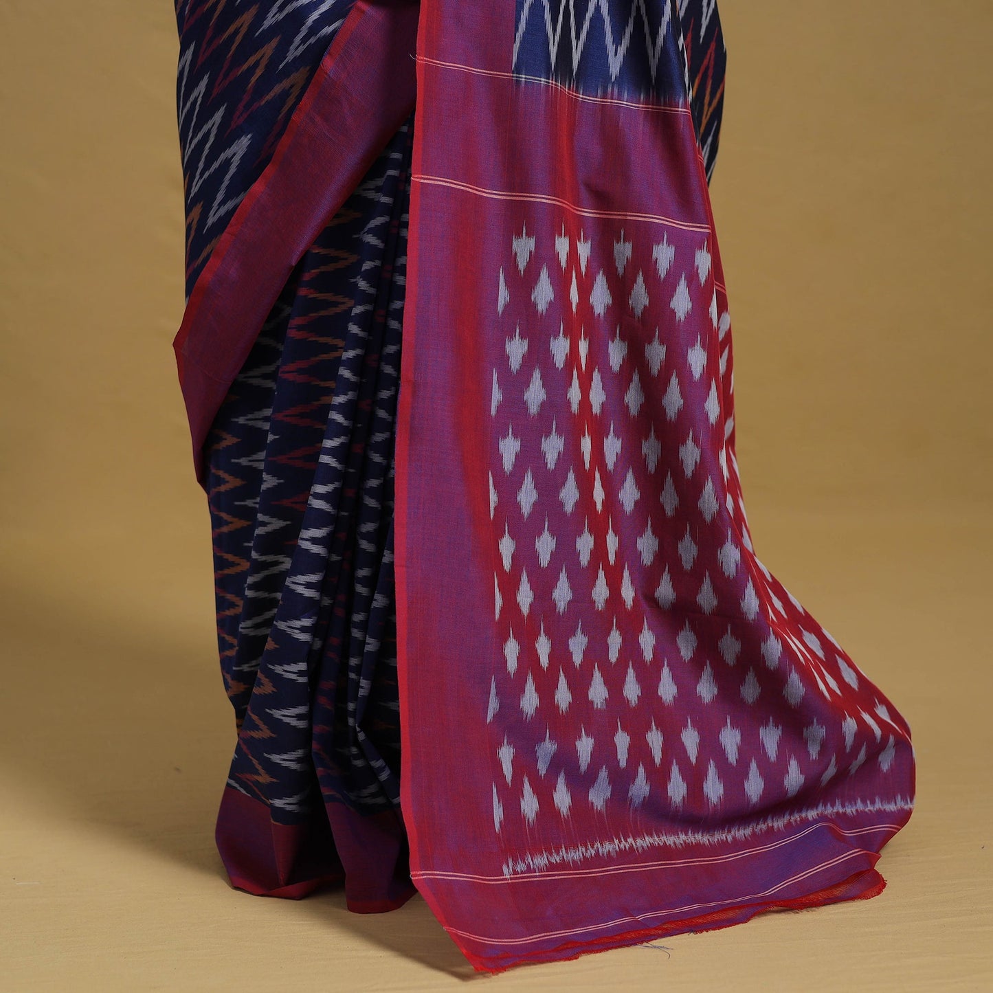 Mercerised Cotton Handloom Pochampally Ikat Saree