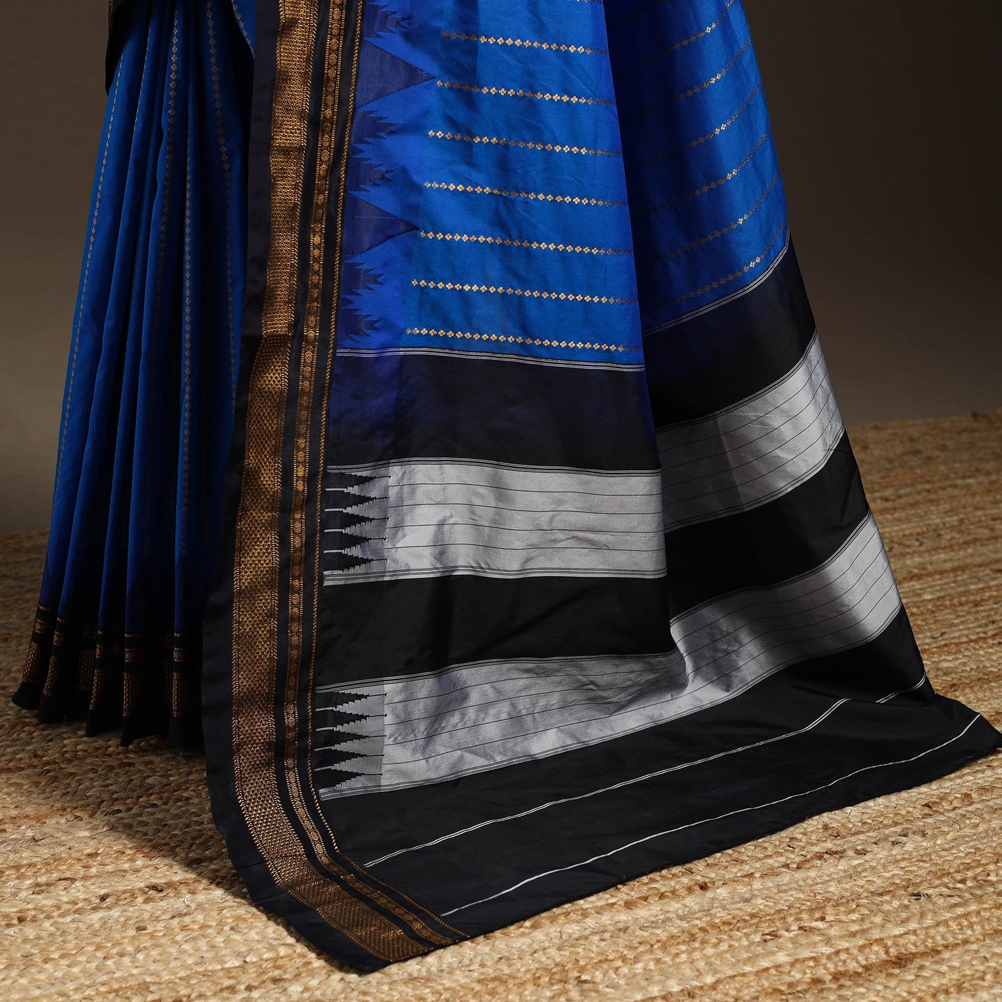 Mercerized cotton zari stripes ilkal saree with chikki