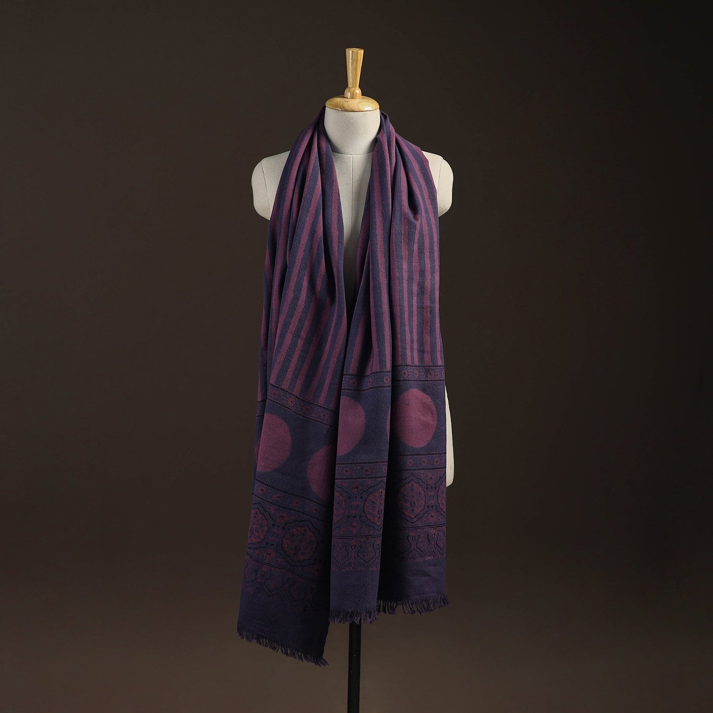 Black - merino wool natural dyed handwoven hand shawl 11