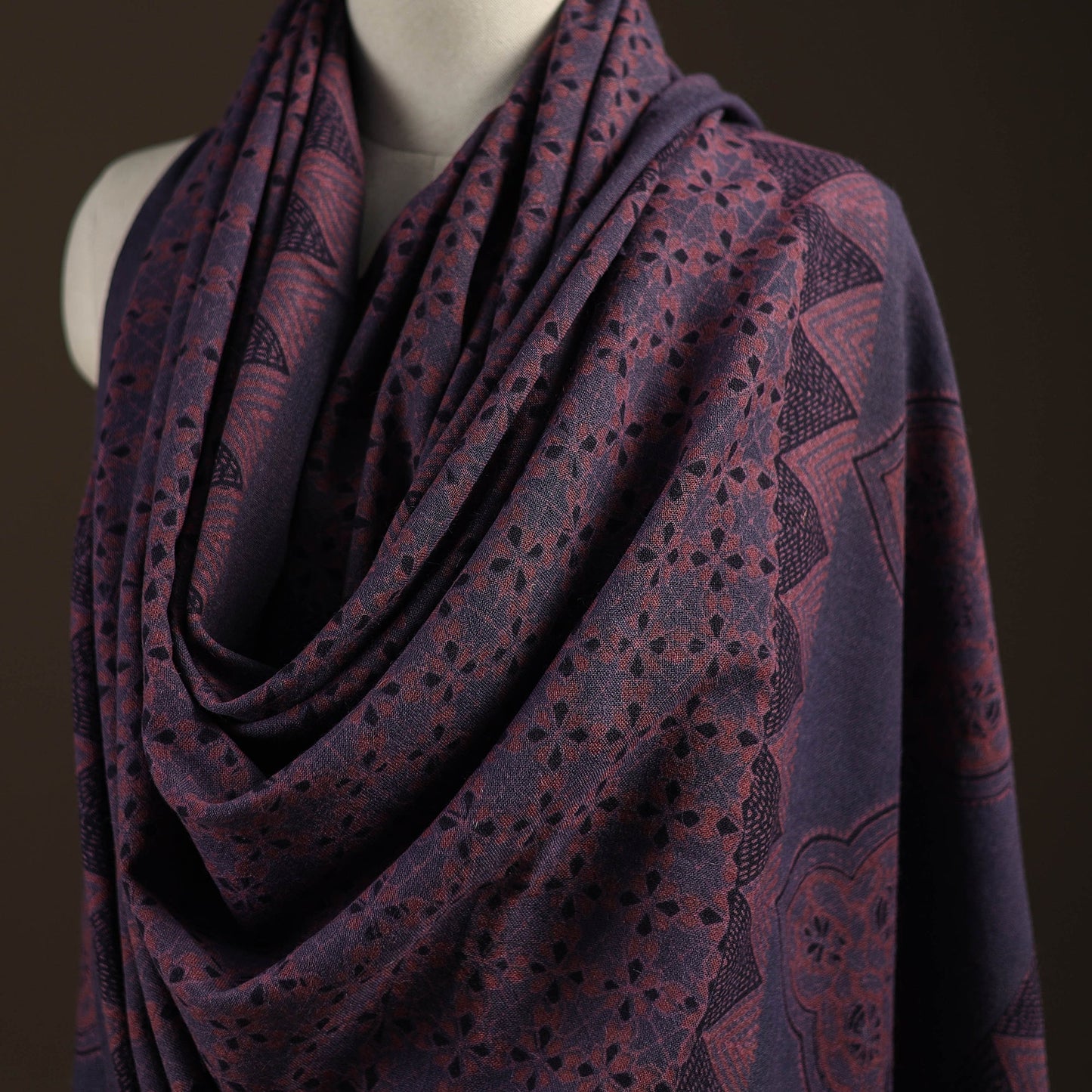 Merino wool natural dyed handwoven hand shawl 22