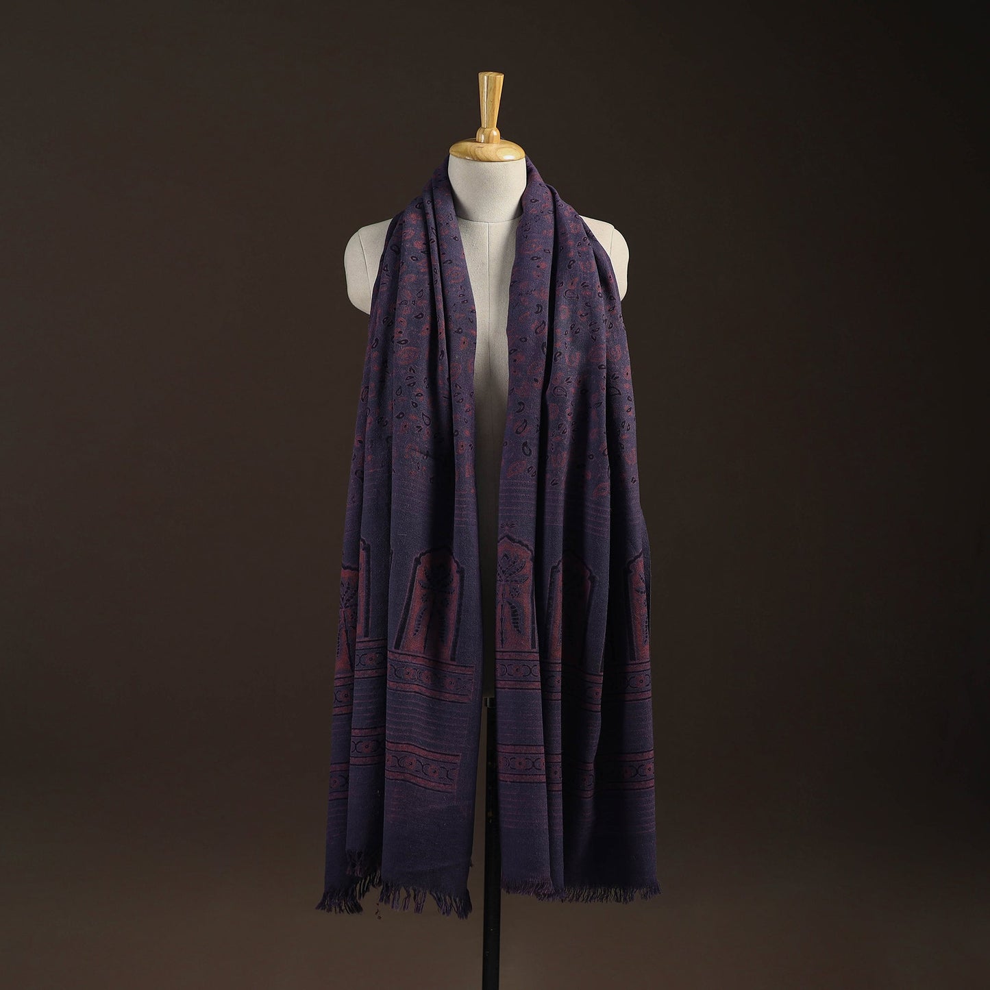 Merino wool natural dyed handwoven hand shawl 24