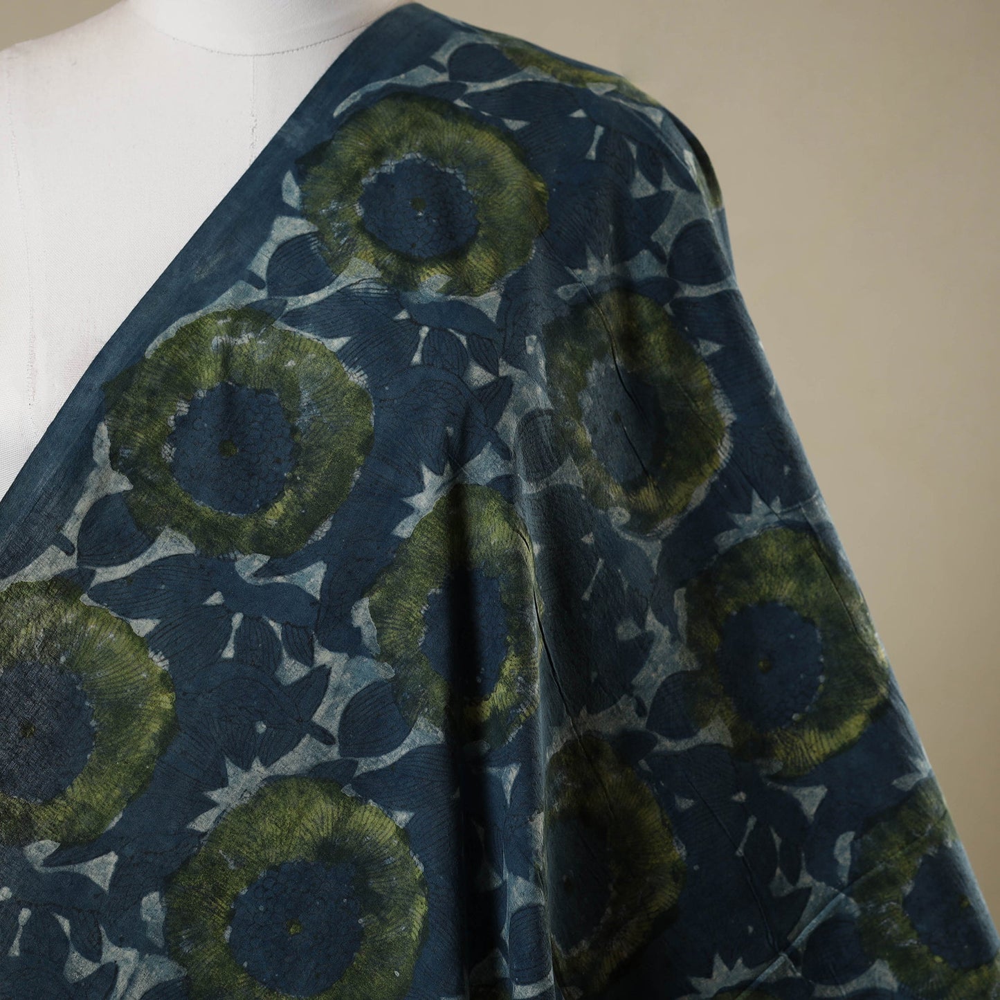 Blue - natural dyed bagru dabu fabric 01 - handcrafted