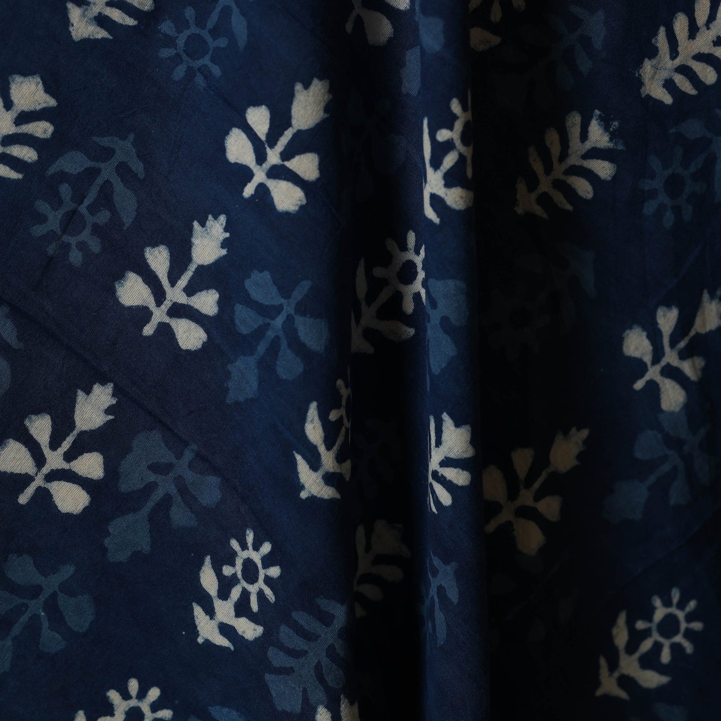Blue - natural dyed cotton indigo bagru fabric 03