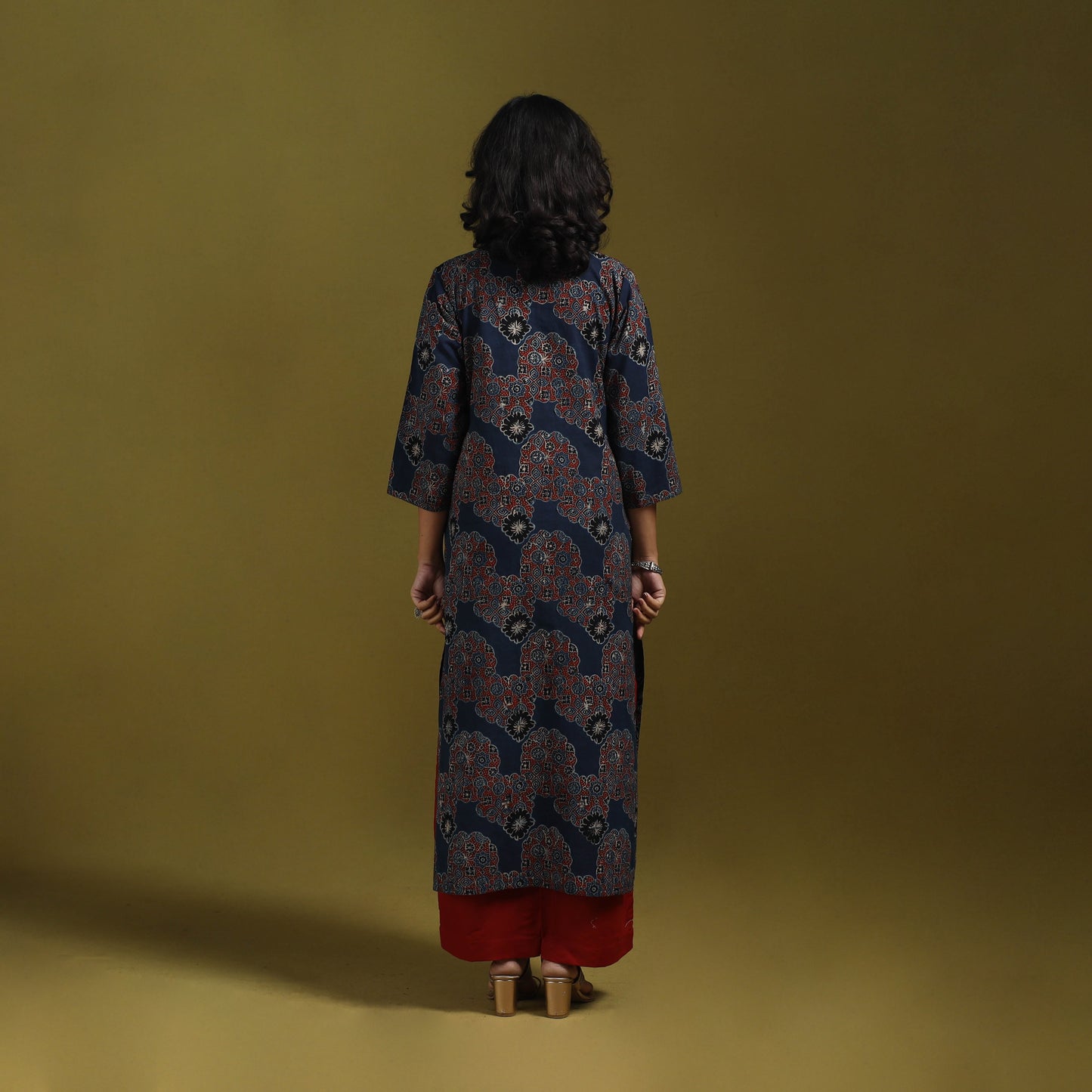 Natural dyed cotton straight kurta for women 06