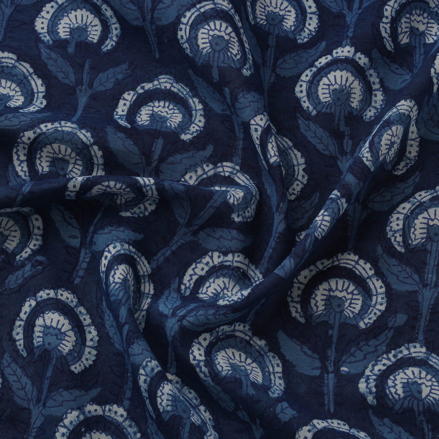 Natural dyed cotton hand block dabu bagru print fabric 08