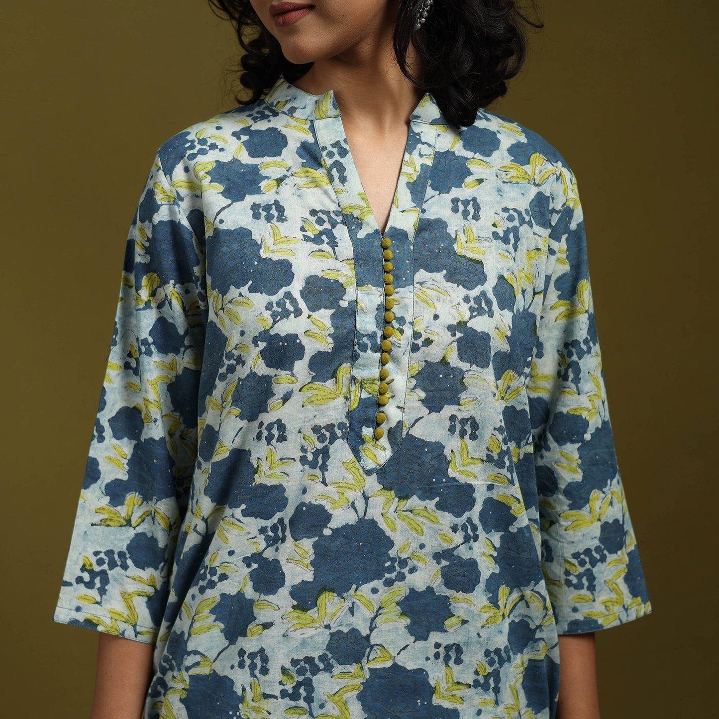 Natural dyed cotton straight kurta for women 09