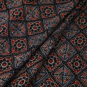 Natural dyed dola silk hand fabric 08 - handcrafted