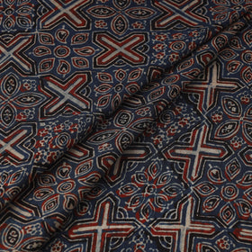 Natural dyed dola silk hand fabric 37 - handcrafted