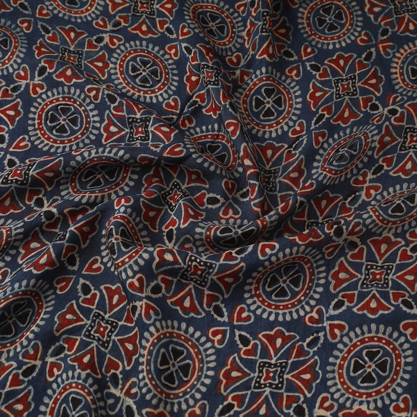 Natural dyed dola silk hand fabric 42 - handcrafted